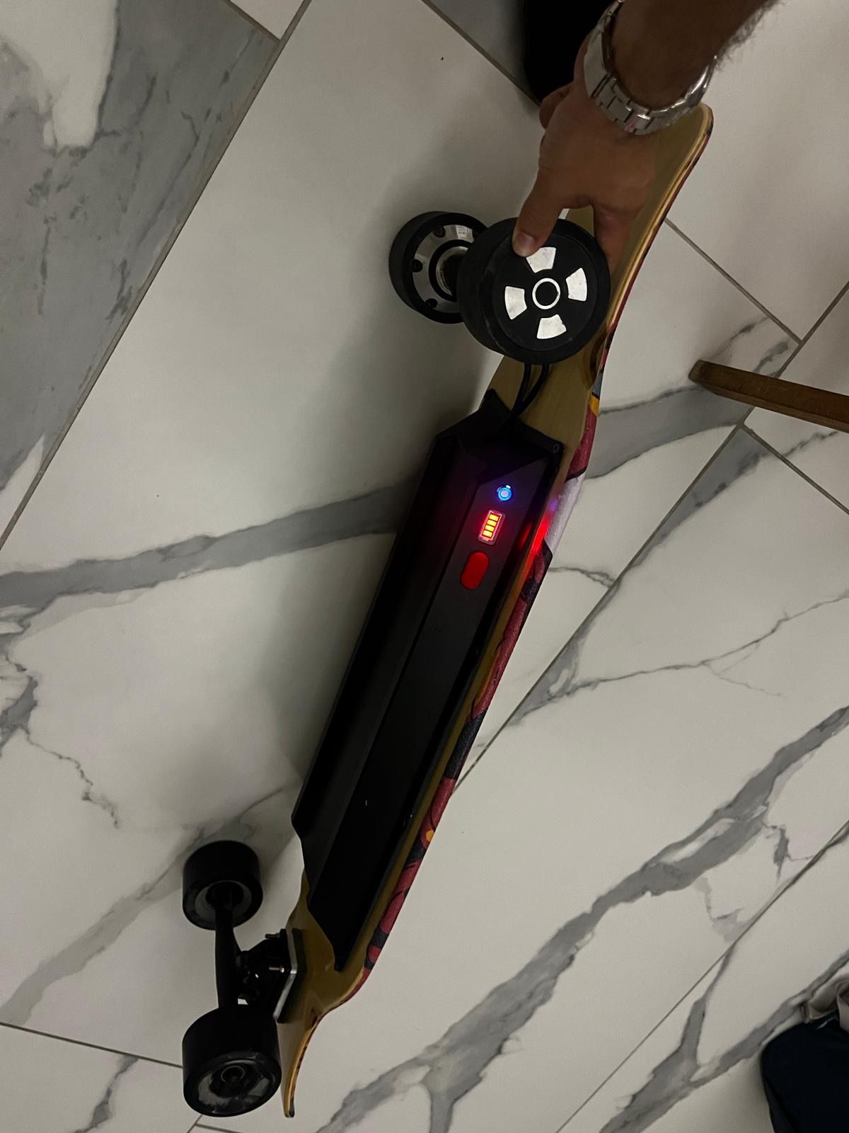 Electric Skateboard